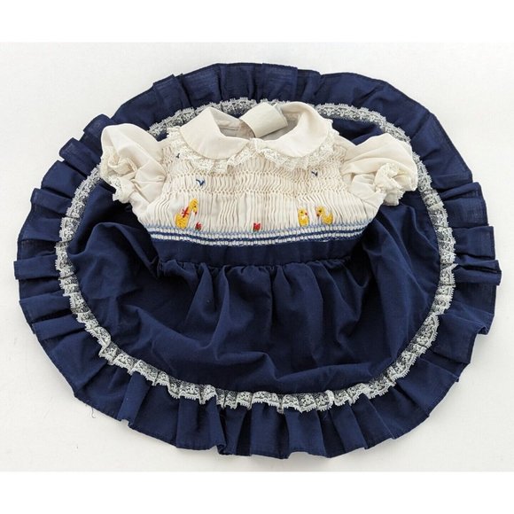 Vintage Nana's Pet Smocked Lace Collar Dress Size 12 Months Blue White Ducks - Picture 1 of 12